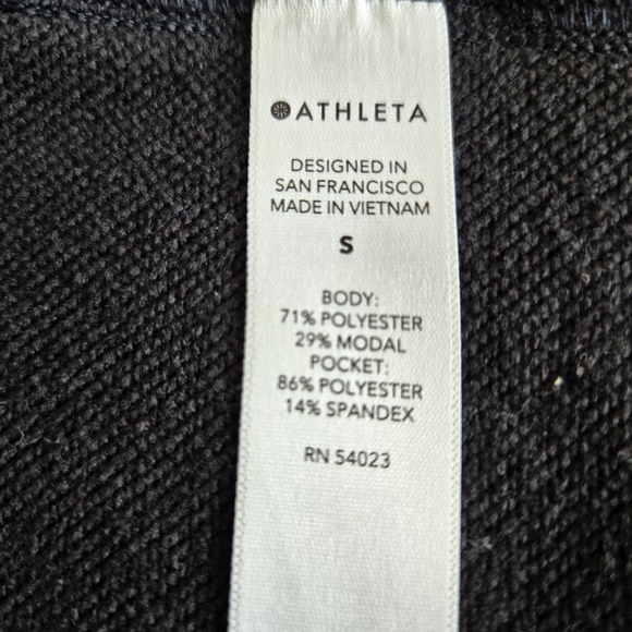 Athleta Black Textured Garment - Picture 3 of 13